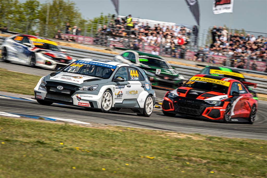 Silas Rytter går efter U25-sejren ved Night Race
(Foto: Grippo)